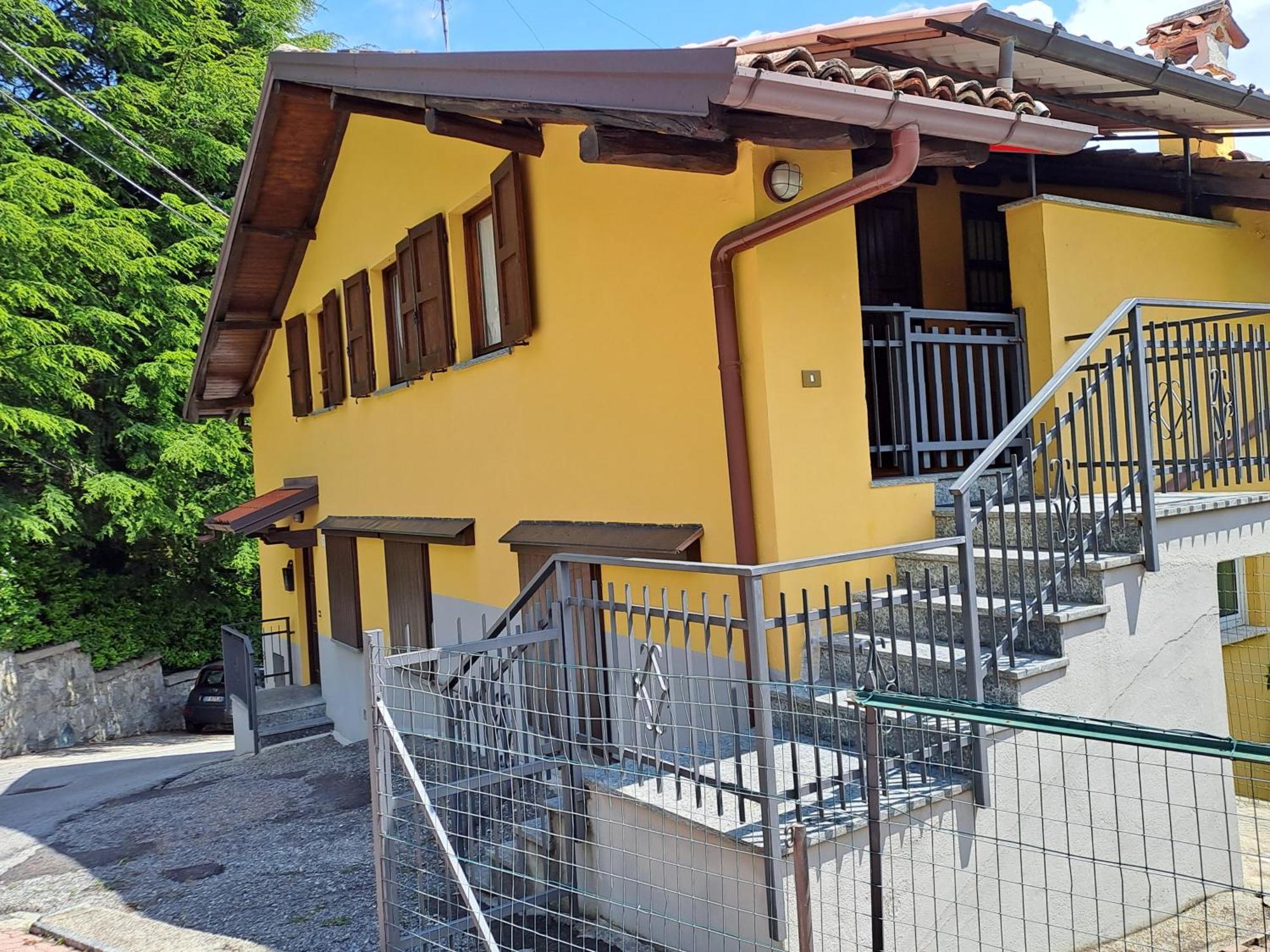 Apartmán Mansardhouse Zona Bellagio Magreglio Exteriér fotografie